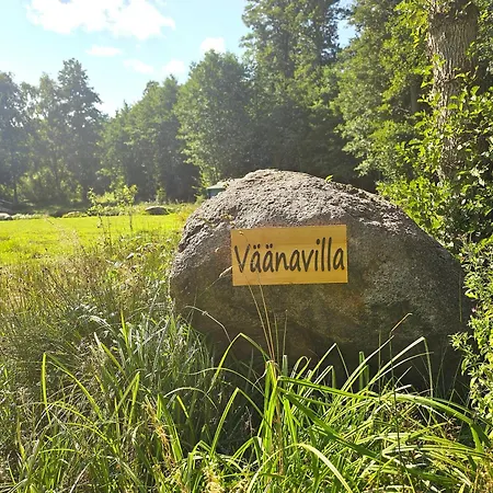 Vaeaenavilla Romantic Getaway